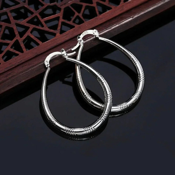NEW 925 Sterling Silver Hoop Earrings - Picture 3 of 8